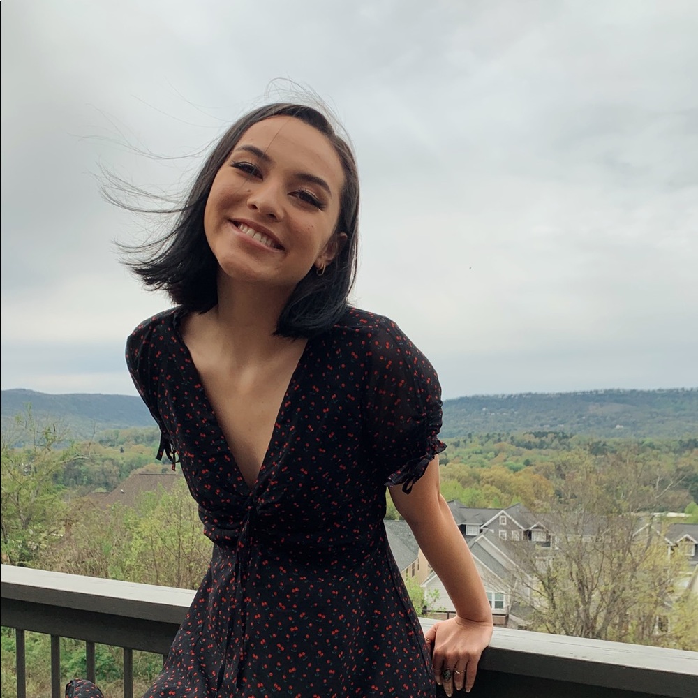 Meet your Posher, Hannah